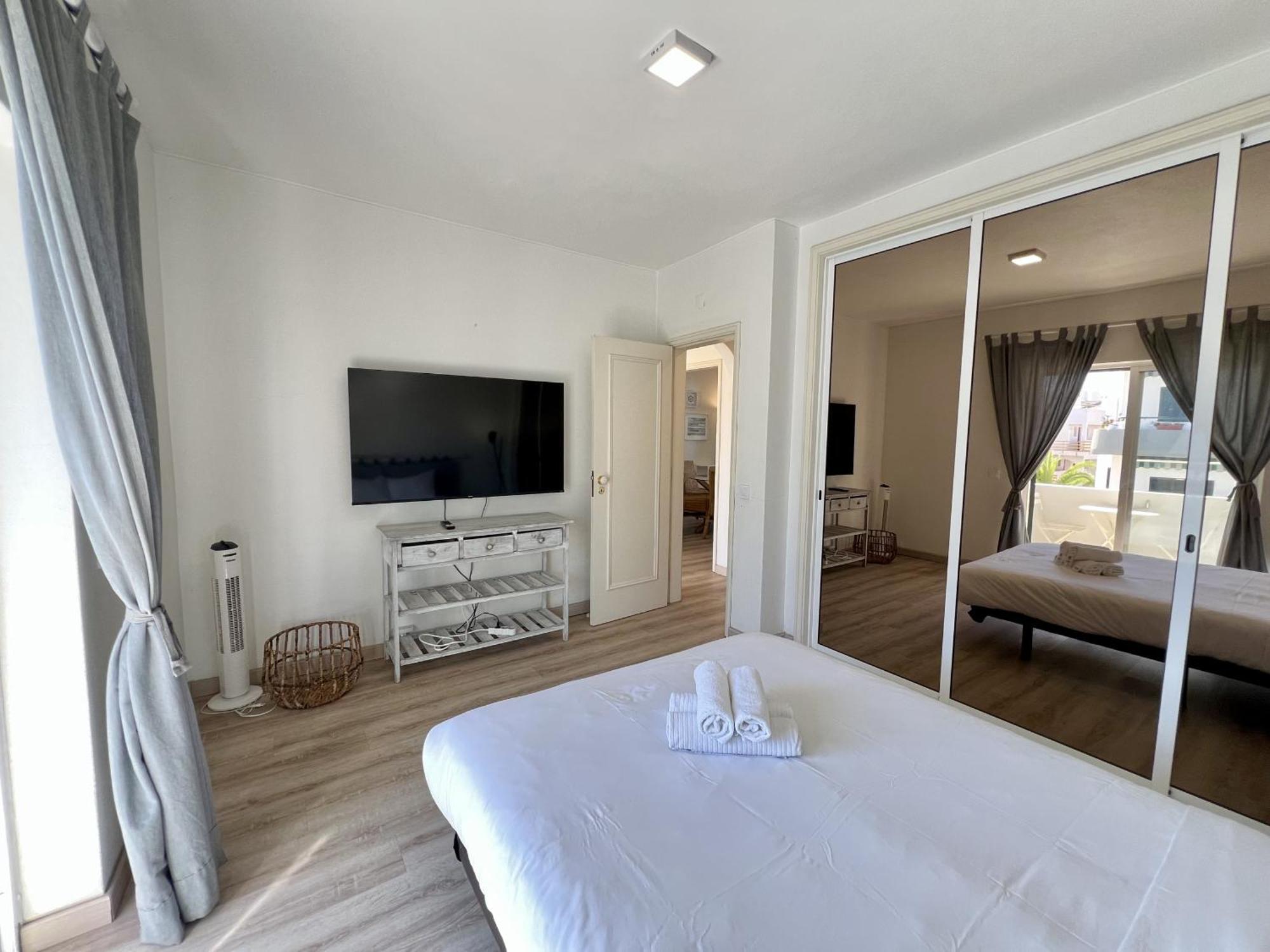 Appartement Albufeira Delight With Pool By Homing à Guia  Extérieur photo